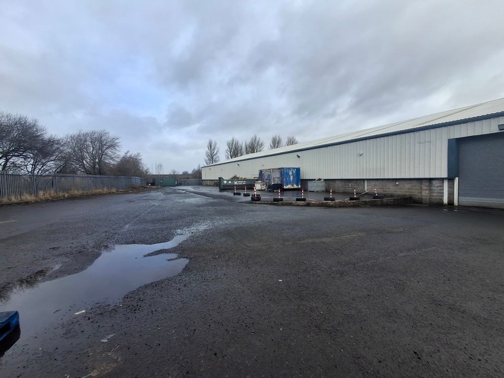 Property photo 3 of 7 Photo 3