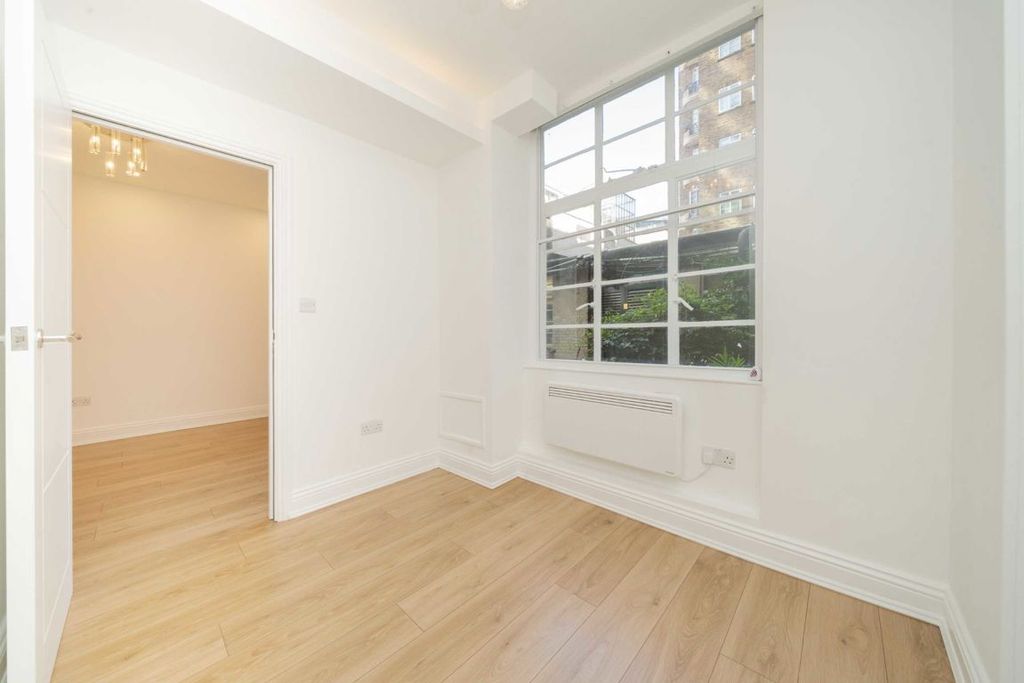 Property photo 3 of 4