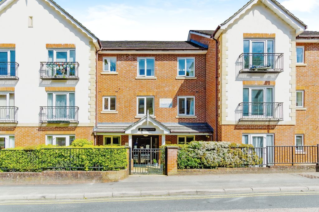 Property photo 1 of 17 Photography