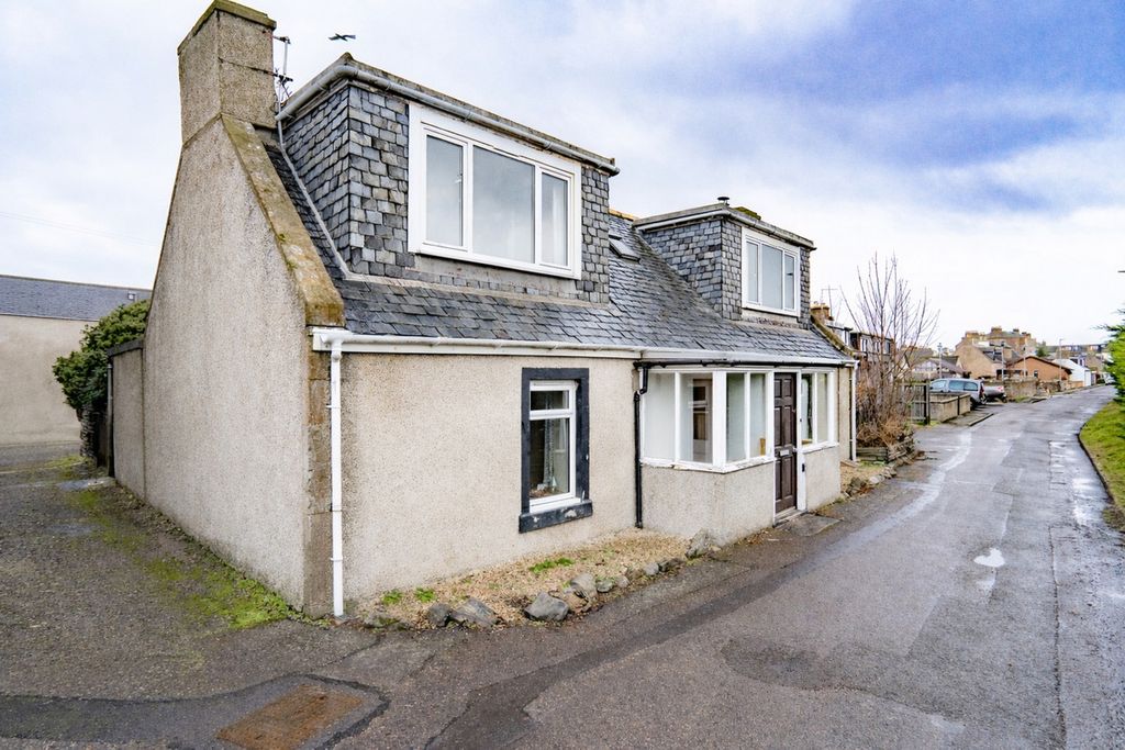 Property photo 1 of 34