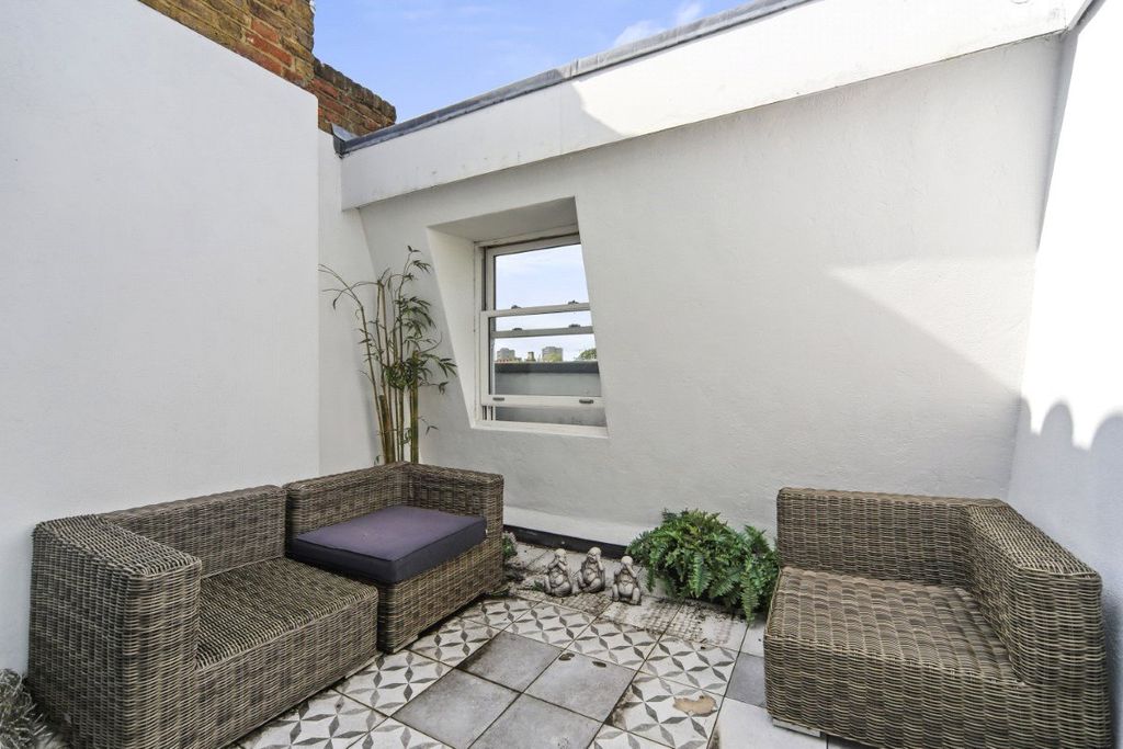 Property photo 2 of 9 Picture No. 04