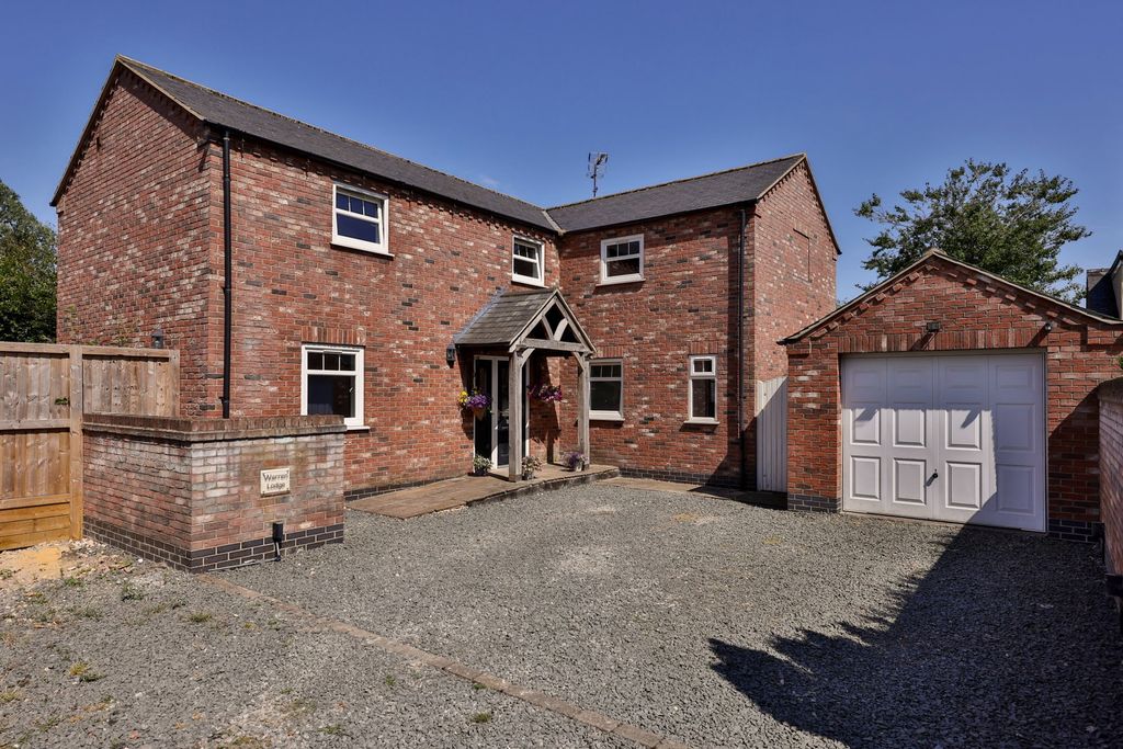 Property photo 1 of 22