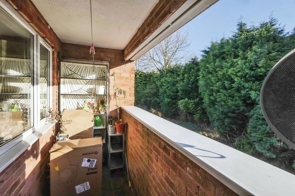 Property photo 2 of 13 Balcony