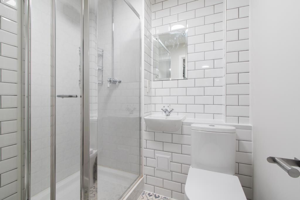 Property photo 3 of 14 Photo 2