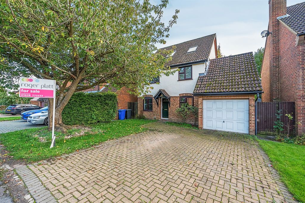 Property photo 1 of 16