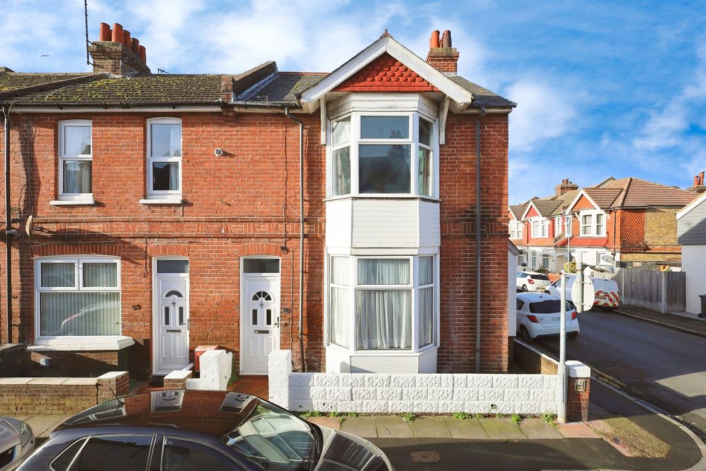 Property photo 1 of 15