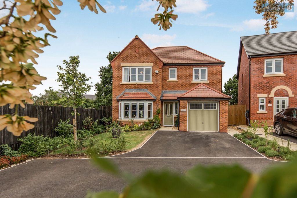Property photo 1 of 42 Pbox-Img.Jpg