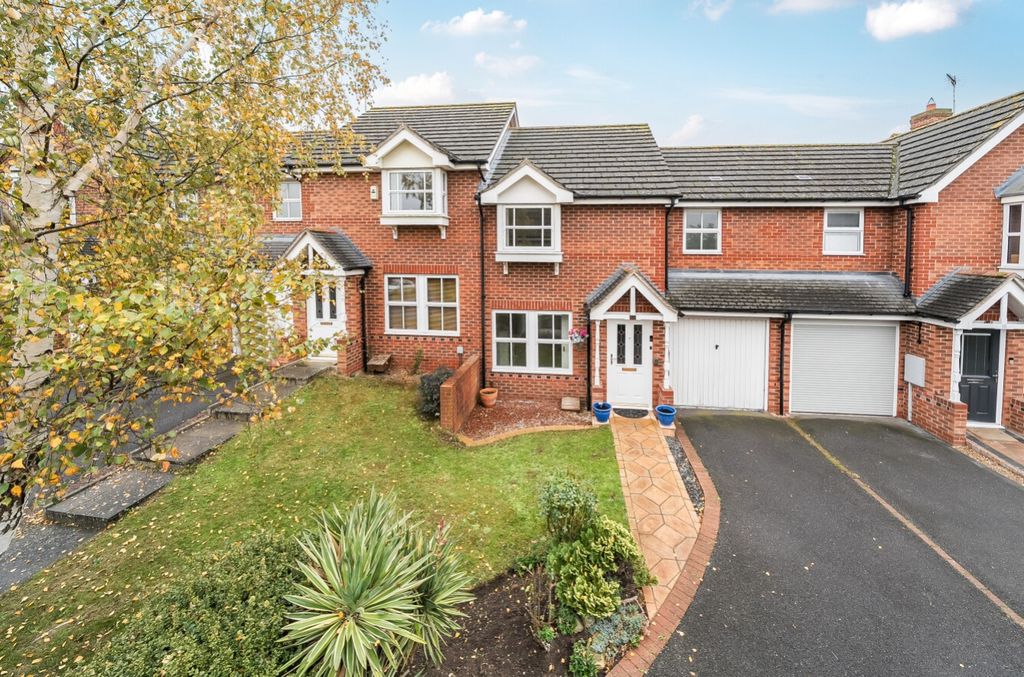 Property photo 1 of 24 -68ee06B010B30-l-1362210-1-68Ed0B98E4c08