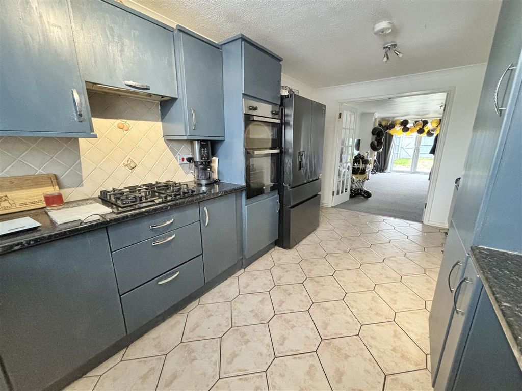 Property photo 3 of 11 Img_2997.Jpg