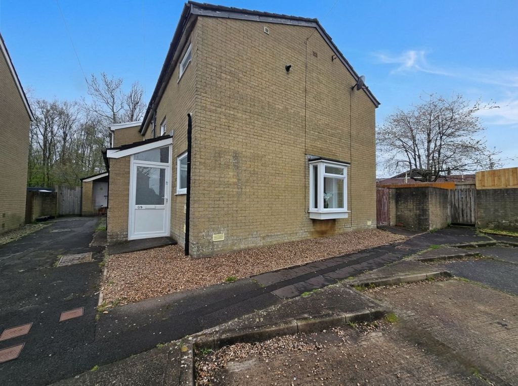 Property photo 1 of 20 Front