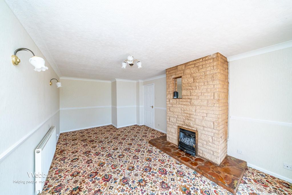 Property photo 3 of 19 Â© Webbs Estate Agents Â© (2 Of 151).Jpg