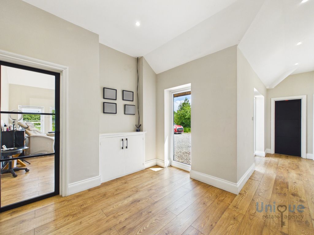 Additional image 14 of 4 bed flat for saleMoss House Lane, Westby PR4