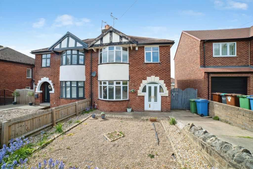 Property photo 1 of 16 Pbox-Img.Jpg