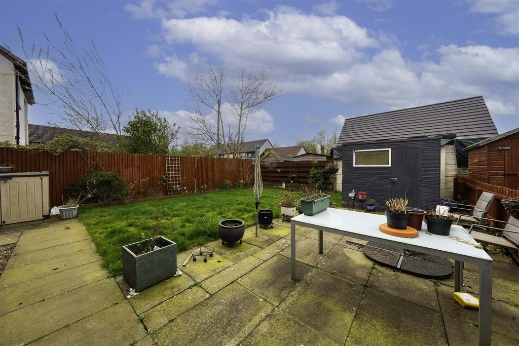 Property photo 2 of 18 Dsc02182-Hdr.Jpg