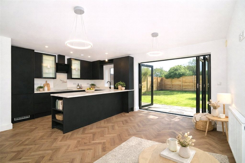 Property photo 3 of 17 Picture No. 74