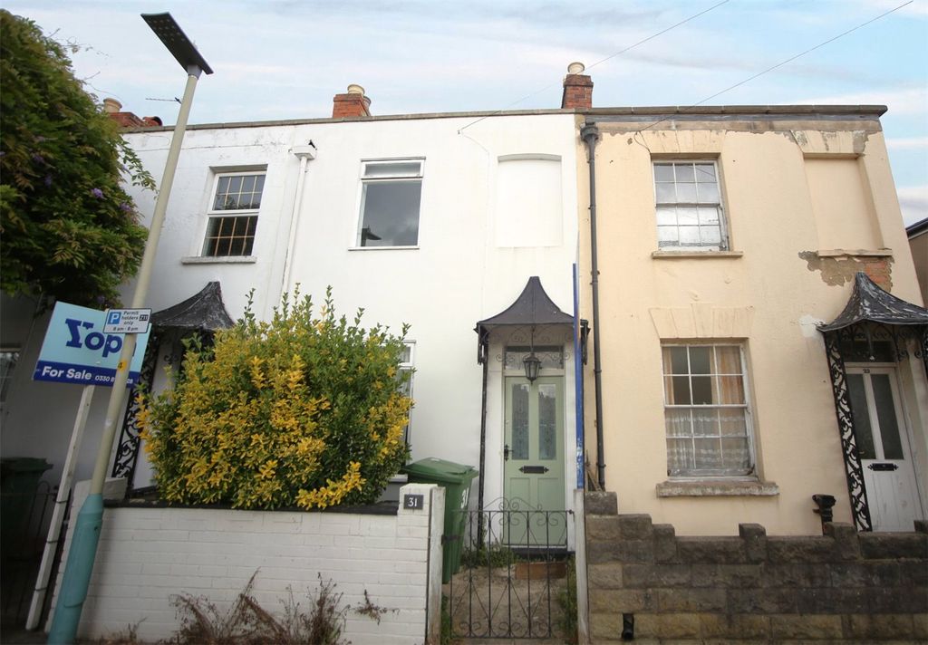 Property photo 2 of 11 Picture No. 14