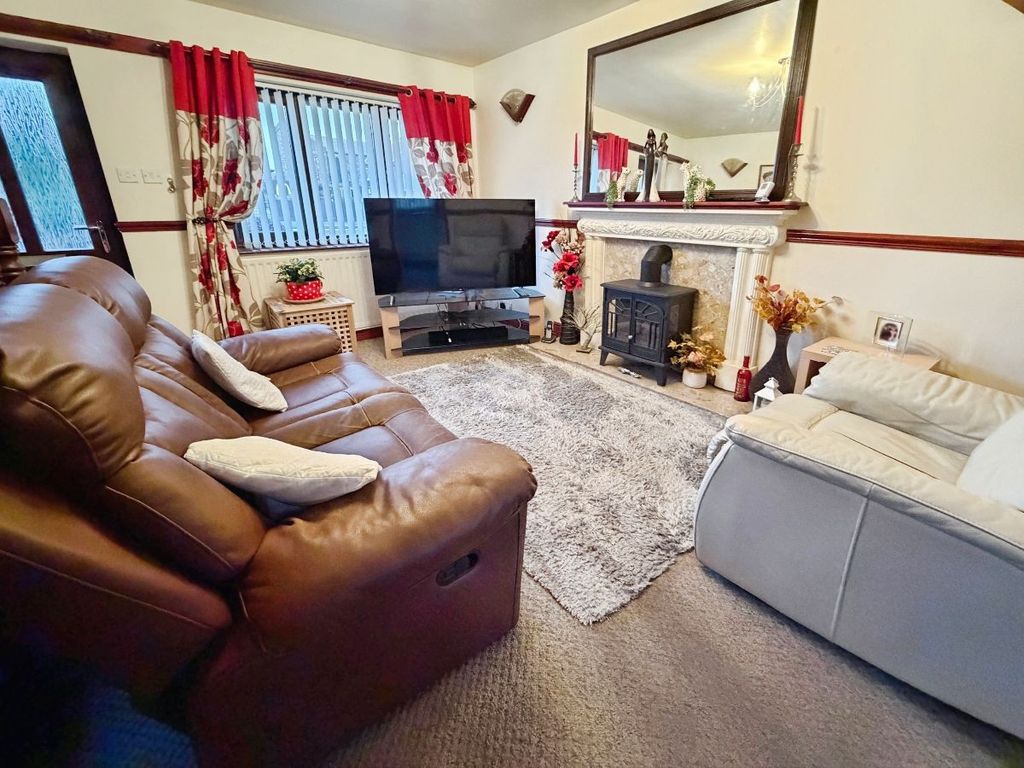 Property photo 2 of 17 Reception Room