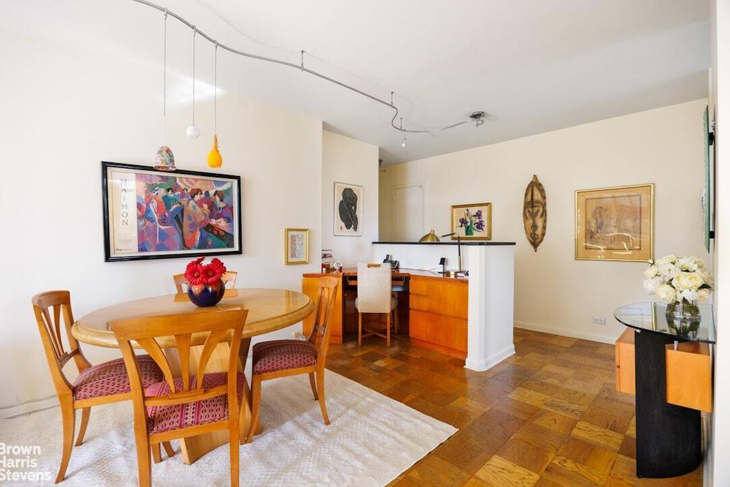 Property photo 3 of 11 <Alttext/>