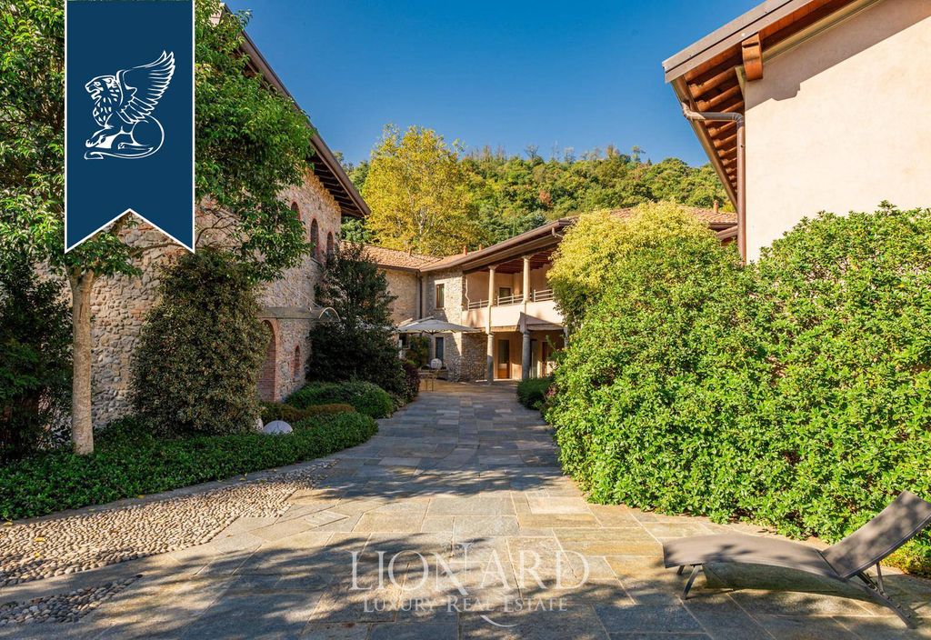 Property photo 1 of 55 Ref. 7038