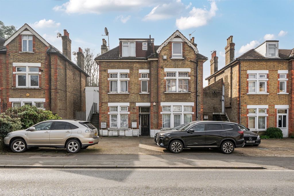 Property photo 1 of 9 (Main)