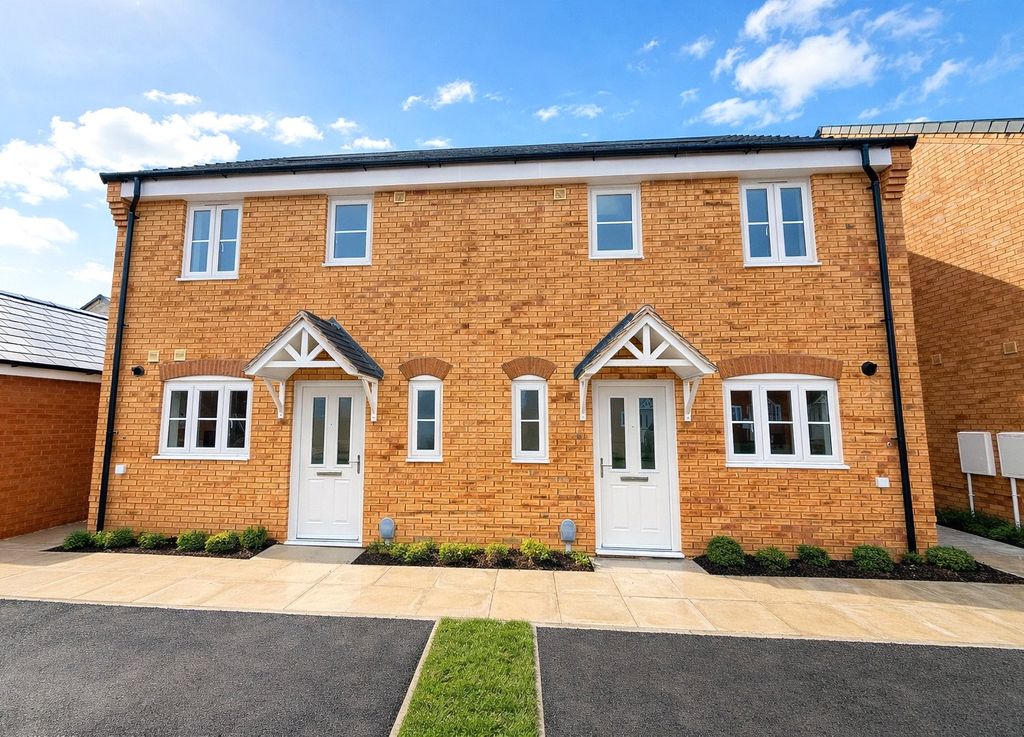 Property photo 1 of 7 Picture No. 10