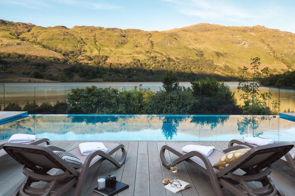 Property photo 2 of 23 Picture No. 03