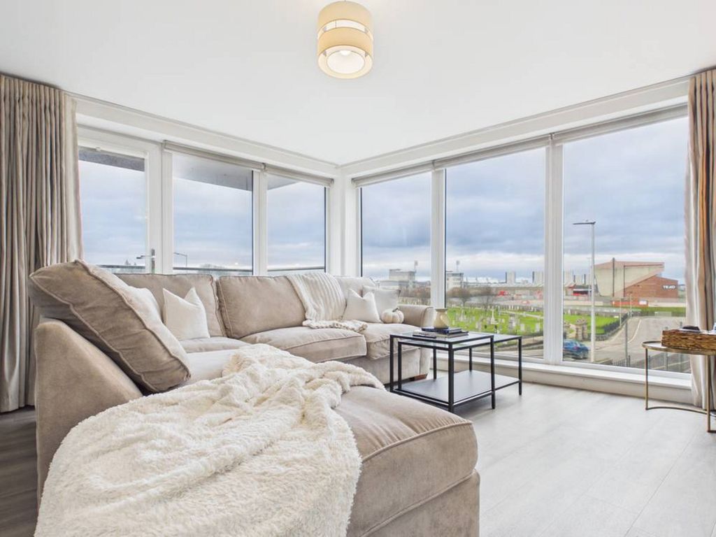 Property photo 1 of 31