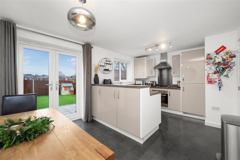 Property photo 3 of 39 Kmt05161.Jpg