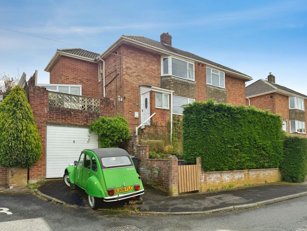 Property photo 1 of 18 Pbox-Img.Jpeg