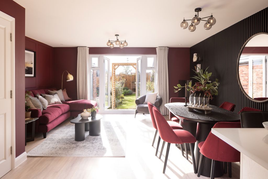 Property photo 1 of 10 Diner Inside The Wichelstray 4 Bedroom Home At Orchards Rise