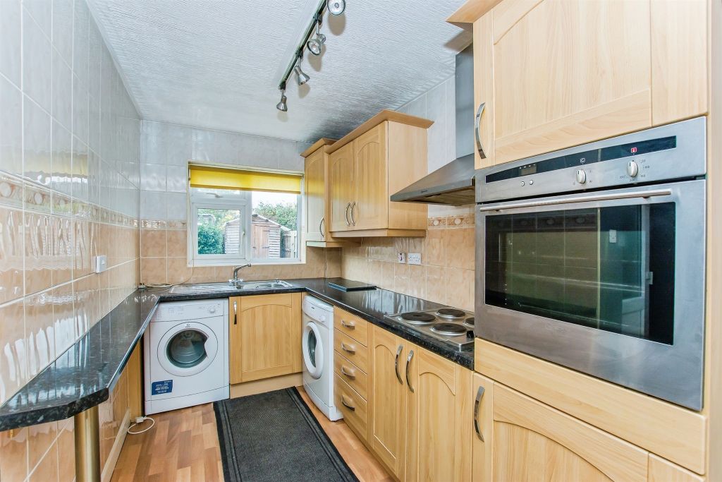 Property photo 3 of 17