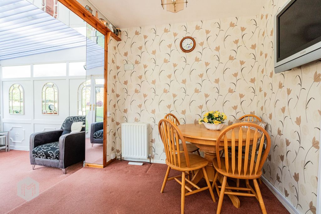 Property photo 3 of 15 Picture No. 02