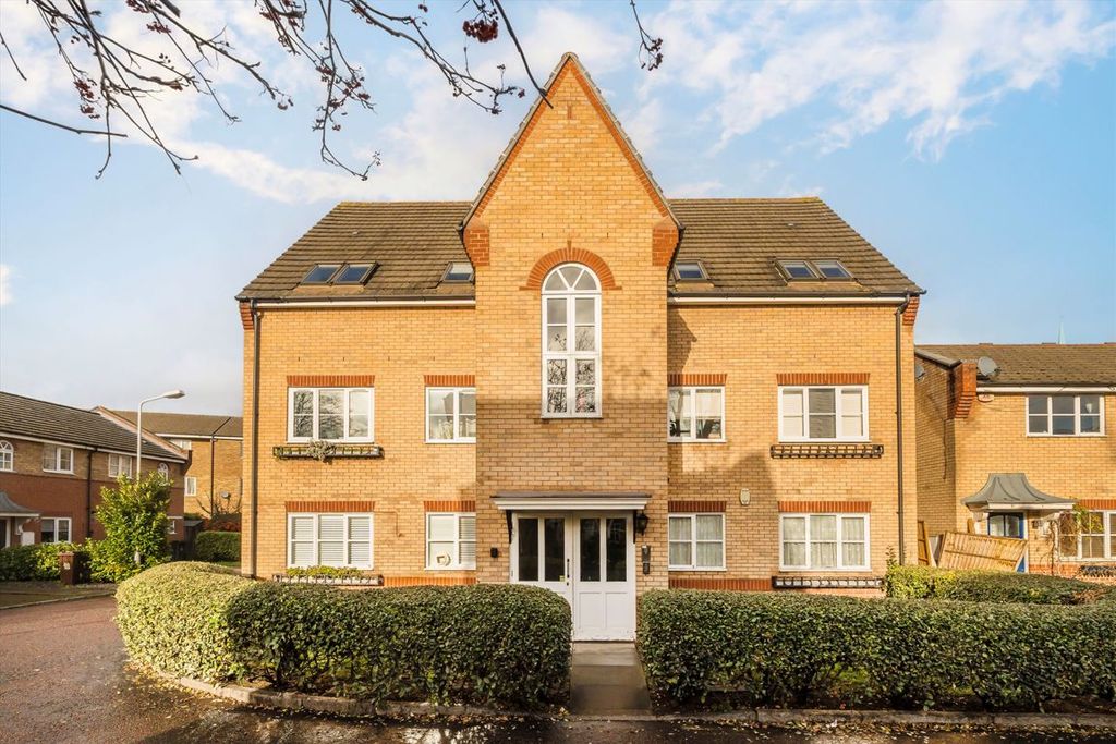 Property photo 1 of 5