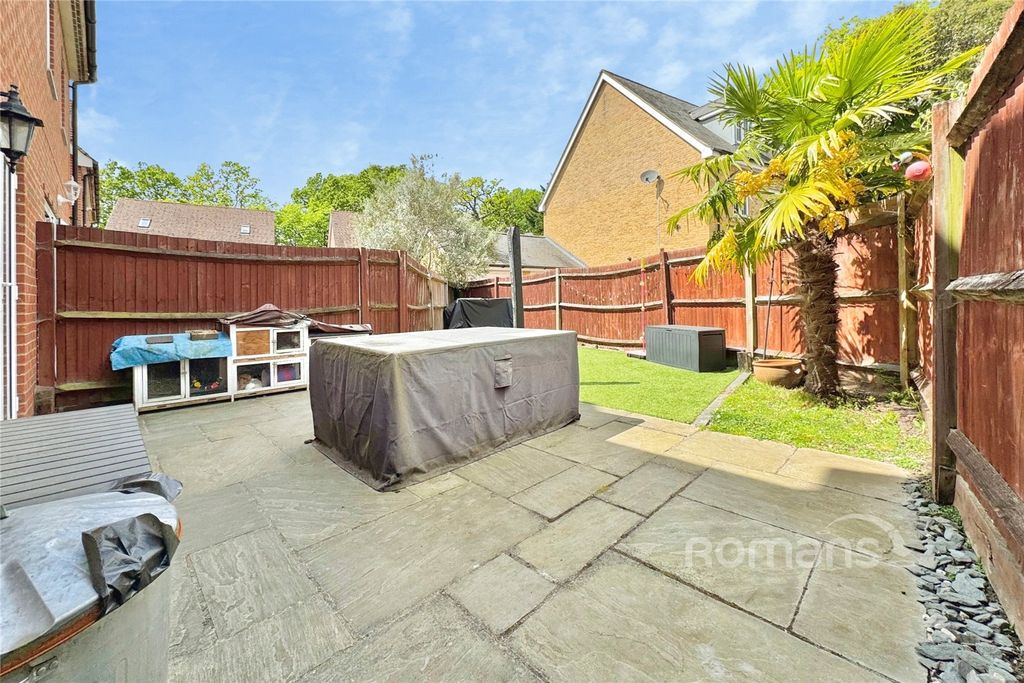 Property photo 2 of 19 Picture No. 08