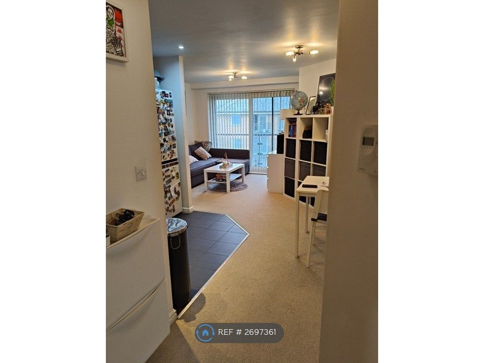 Property photo 3 of 8