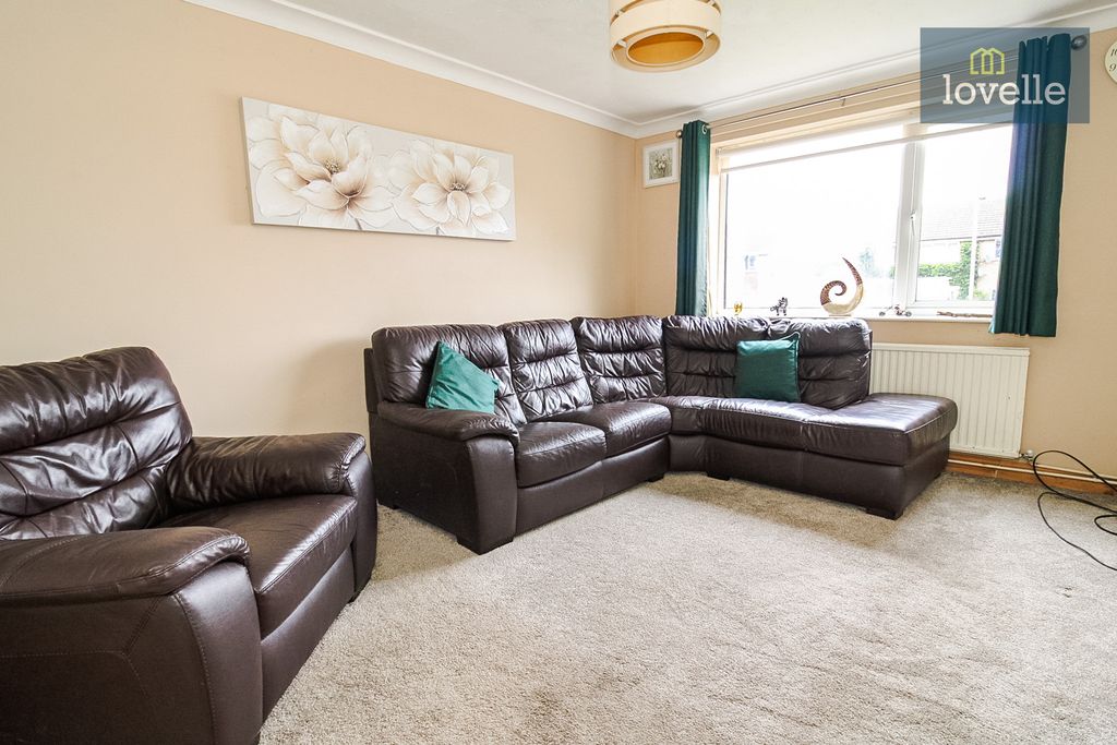 Property photo 3 of 22