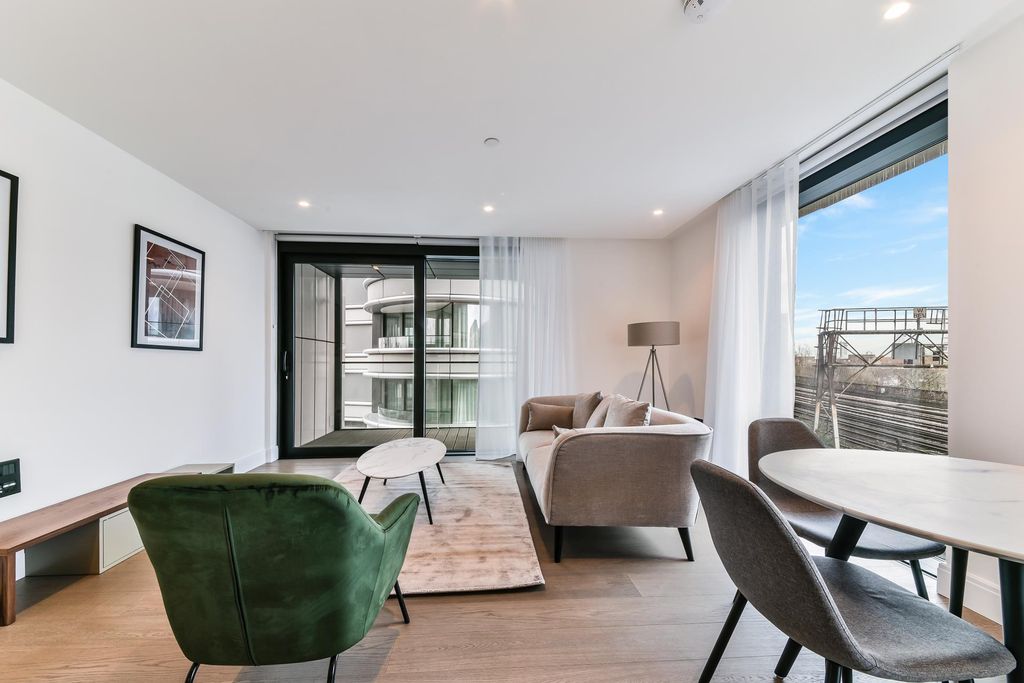 Additional image 5 of 1 bed flat to rentThe Dumont, Albert Embankment, London SE1