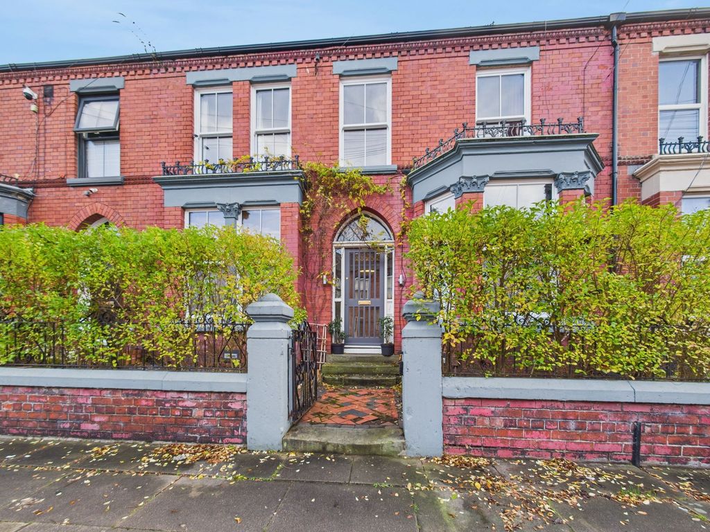 Property photo 1 of 38