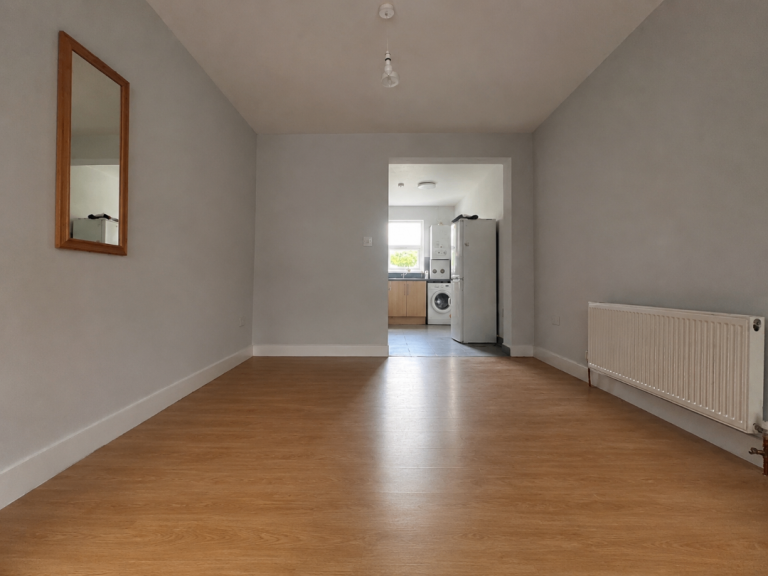 Property photo 3 of 3