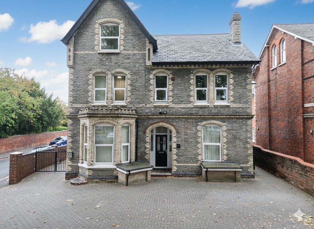 Property photo 1 of 10 4962420