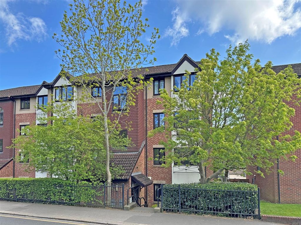 Property photo 1 of 13 1