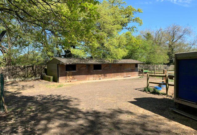 Property photo 1 of 11 Picture No. 02