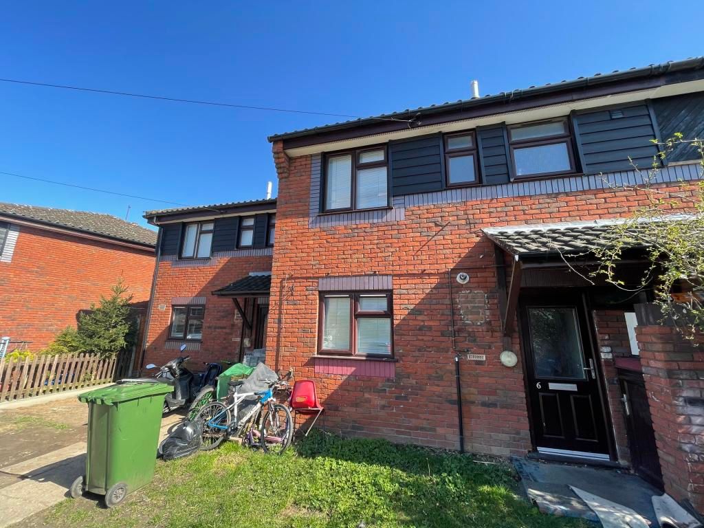 Property photo 1 of 1