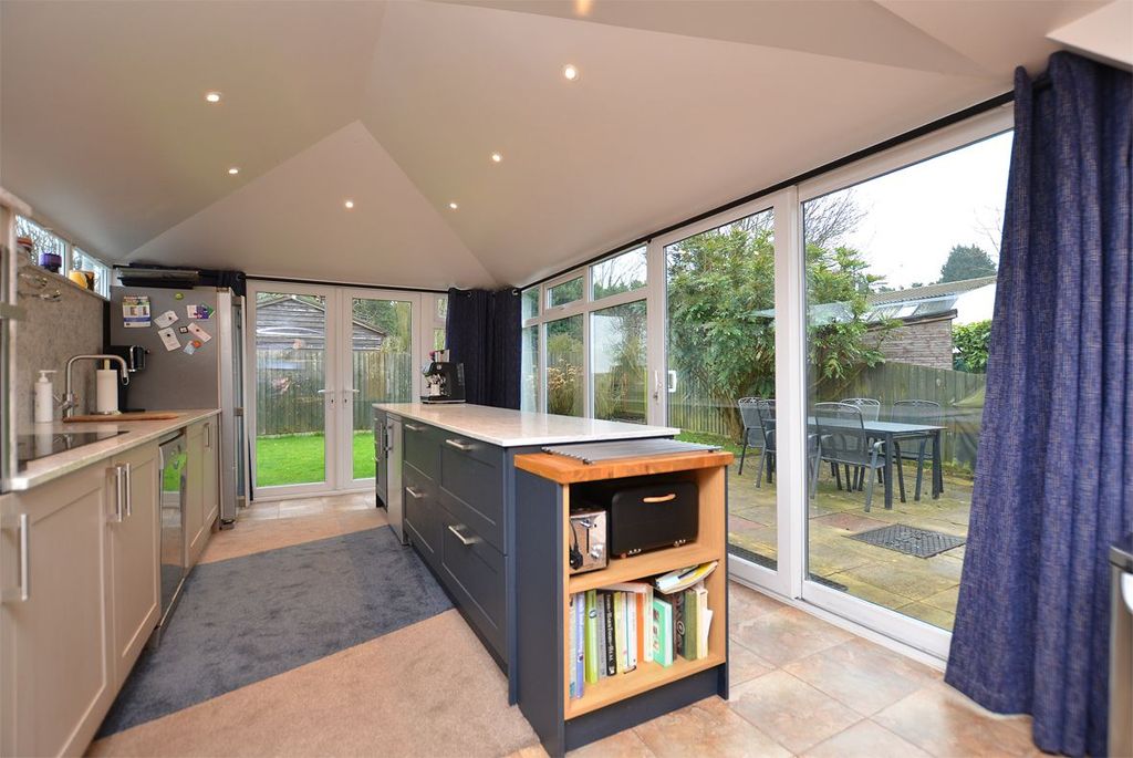 Property photo 3 of 14 3 - Kitchen