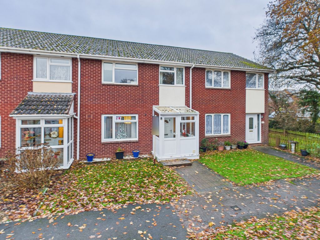 Property photo 1 of 20 Front