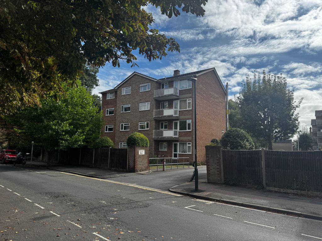 Property photo 1 of 12 External View Of Block & Entrance To Elton Close