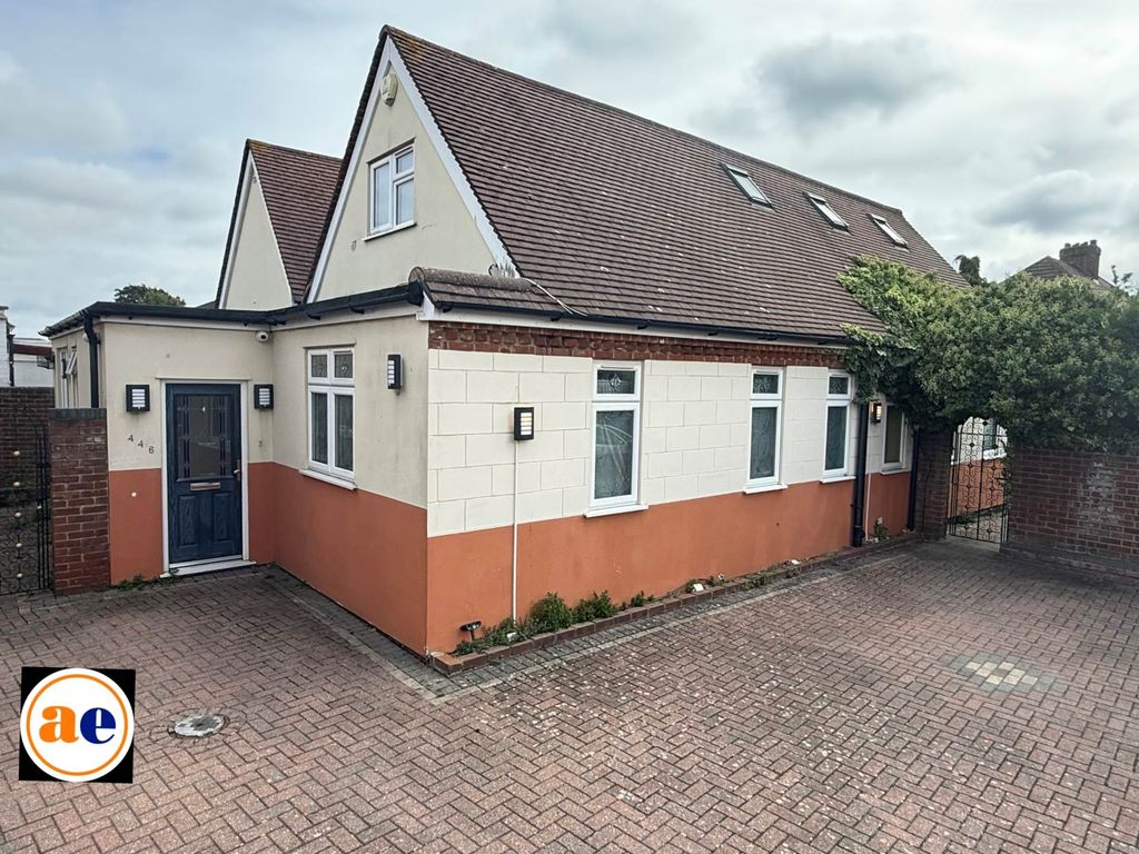 Property photo 1 of 24
