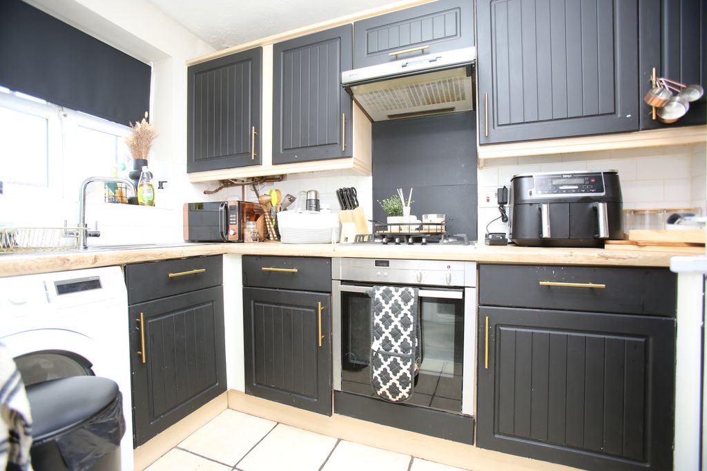 Property photo 3 of 11 593A3371