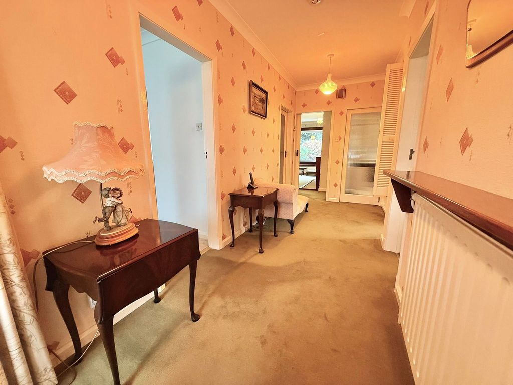 Property photo 3 of 23