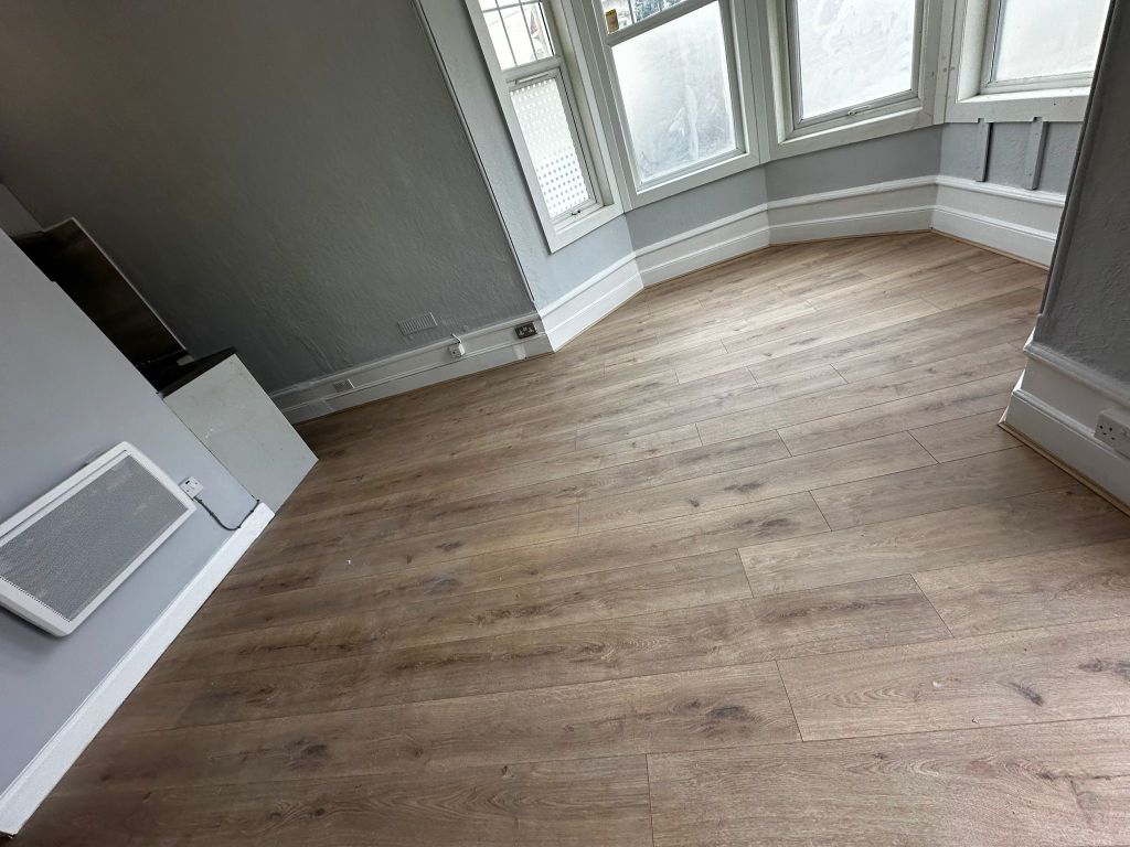 Property photo 1 of 4